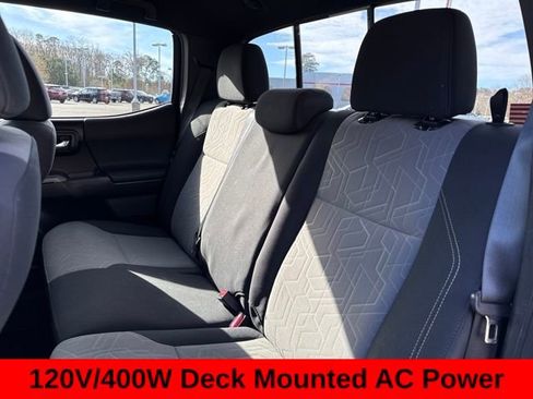 Used 2023 Toyota Tacoma TRD Off-Road image 18