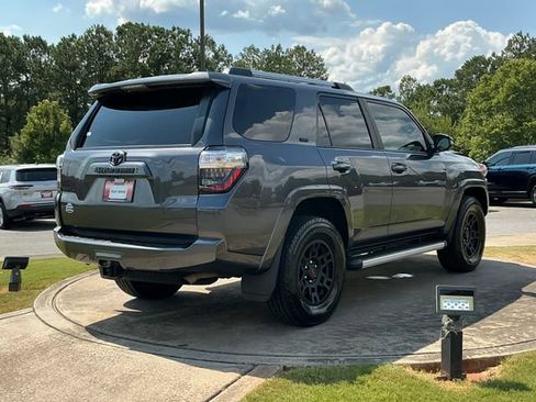 Used 2023 Toyota 4Runner SR5 Premium w/ Moonroof Package AWD/4WD image 7