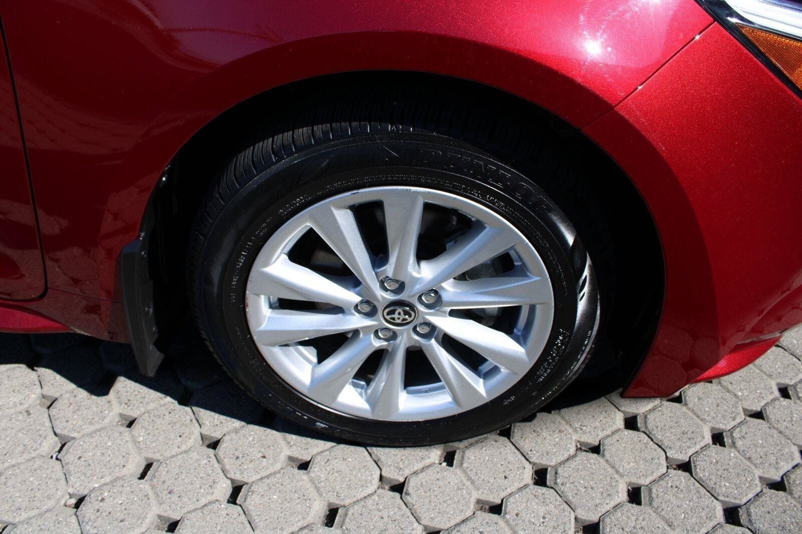 Certified 2025 Toyota Corolla LE w/ LE Premium Package FWD image 13