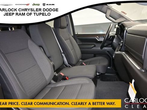 Used 2024 Chevrolet Silverado 1500 LT w/ Z71 Off-Road Package AWD/4WD image 39