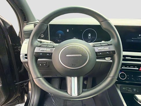 Used 2025 Hyundai Santa Cruz Limited image 37