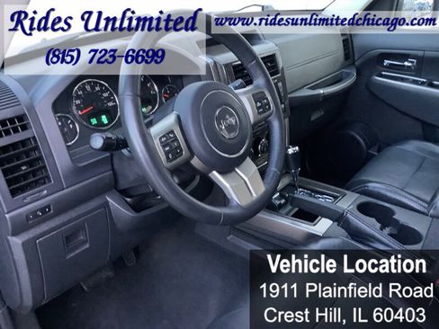 Used 2012 Jeep Liberty Limited Jet w/ Comfort/Convenience Group image 18