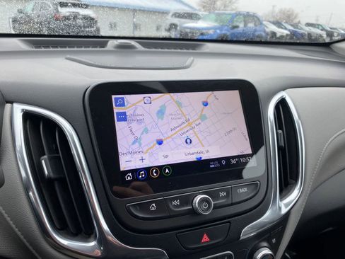 Used 2020 Chevrolet Equinox Premier image 30