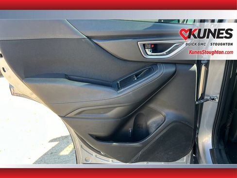 Used 2020 Subaru Forester Premium w/ Popular Package #1 AWD/4WD image 30