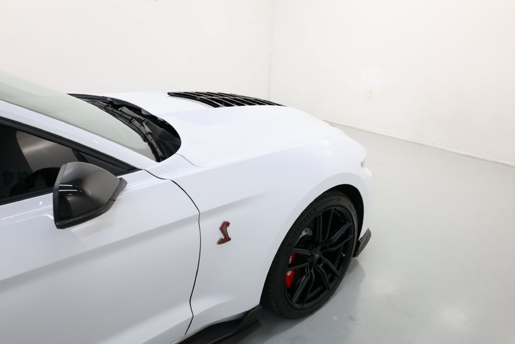 Used 2021 Ford Mustang Shelby GT500 w/ Technology Package RWD image 71