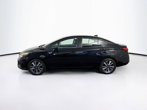Used 2025 Nissan Versa SV FWD image 4