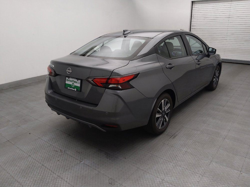 Used 2025 Nissan Versa SV FWD image 9