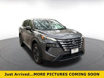 Used 2025 Nissan Rogue SV