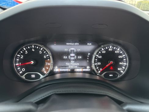 Used 2022 Jeep Renegade Trailhawk image 25