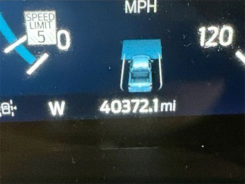 Used 2022 Ford F150 Lariat w/ Equipment Group 502A High image 17