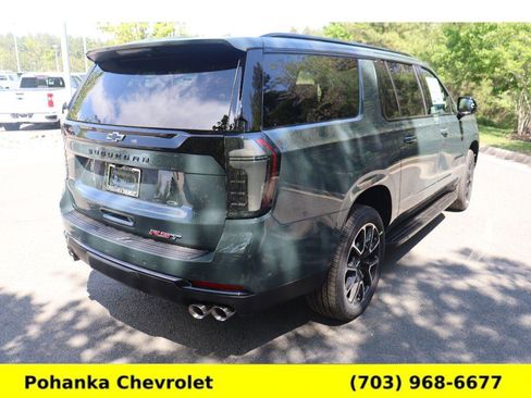 New 2026 Chevrolet Suburban RST AWD/4WD image 7