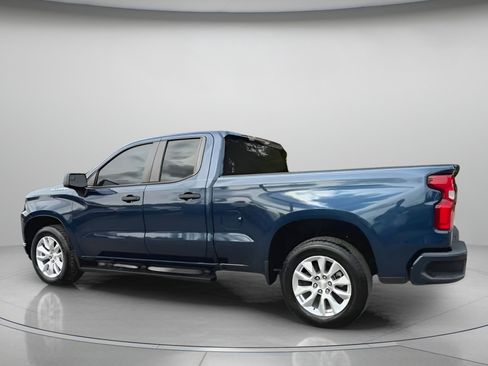 Used 2019 Chevrolet Silverado 1500 Custom w/ Custom Convenience Package image 19