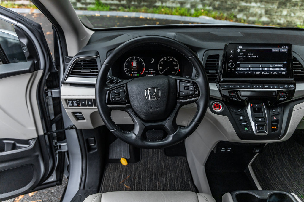 Used 2025 Honda Odyssey EX-L image 22