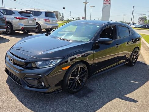 Used 2021 Honda Civic Sport image 3