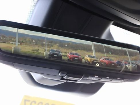 New 2025 Jeep Grand Cherokee Limited w/ Luxury Tech Group II image 34