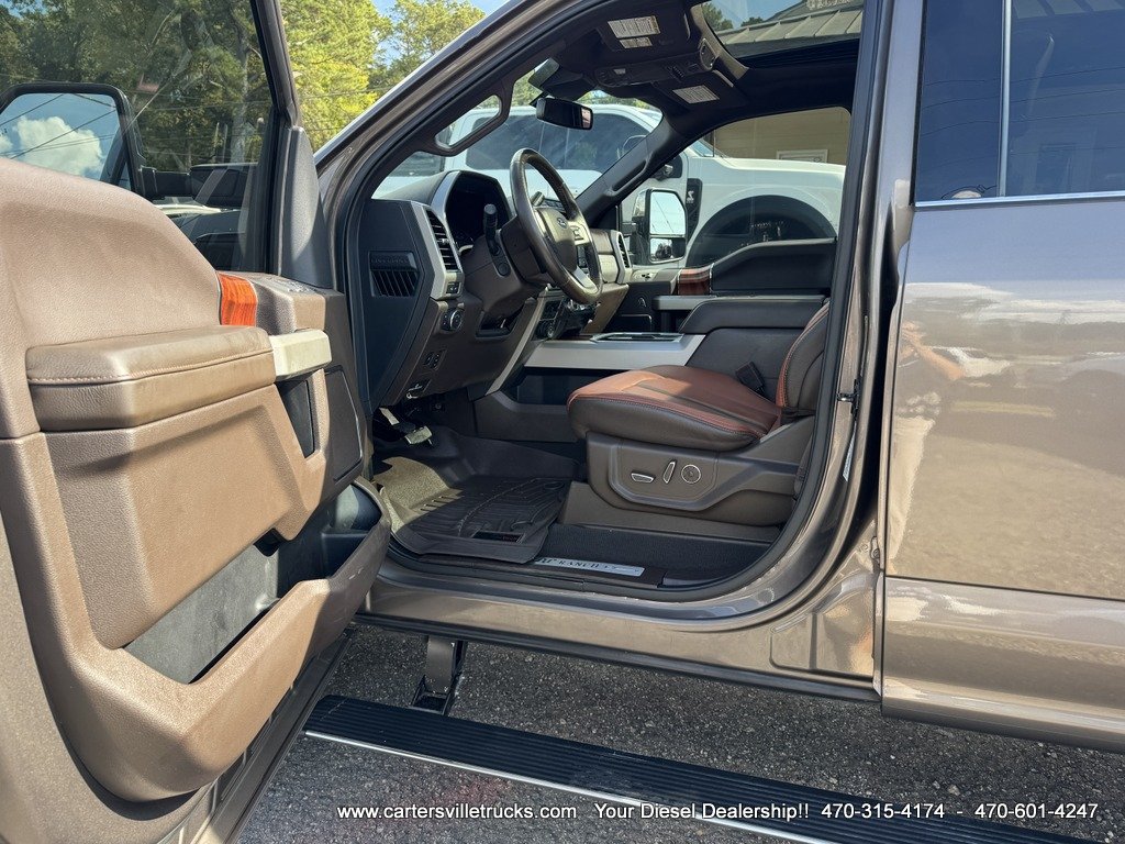 Used 2022 Ford F350 King Ranch w/ King Ranch Ultimate Package AWD/4WD image 15