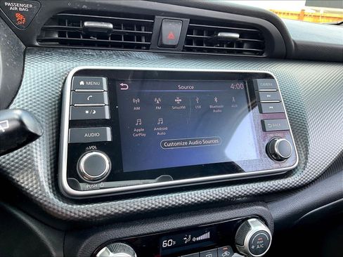 Used 2018 Nissan Kicks SV FWD image 37