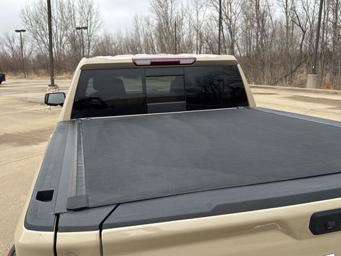 Used 2022 GMC Sierra 1500 Elevation w/ Elevation Premium Package image 22