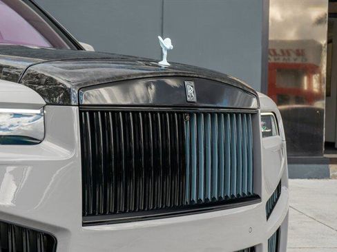 Used 2026 Rolls-Royce Cullinan image 66
