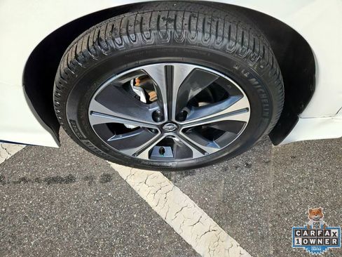 Used 2021 Nissan Leaf SL Plus image 14