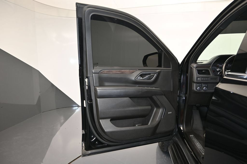 Certified 2021 Chevrolet Tahoe LT AWD/4WD image 10