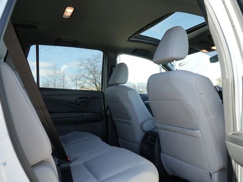 Used 2022 Honda Passport EX-L image 18