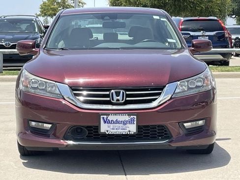 Used 2014 Honda Accord Touring image 7