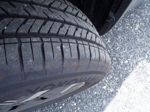 Certified 2025 Subaru Forester Premium image 2