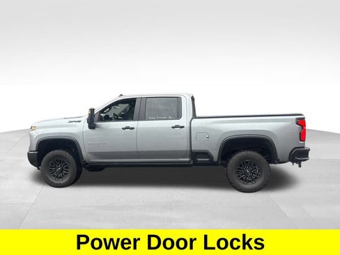 Certified 2024 Chevrolet Silverado 2500 ZR2 w/ Technology Package image 26