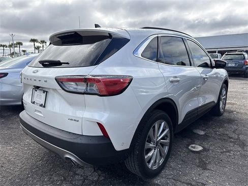 Used 2022 Ford Escape Titanium w/ Titanium Elite Package image 7