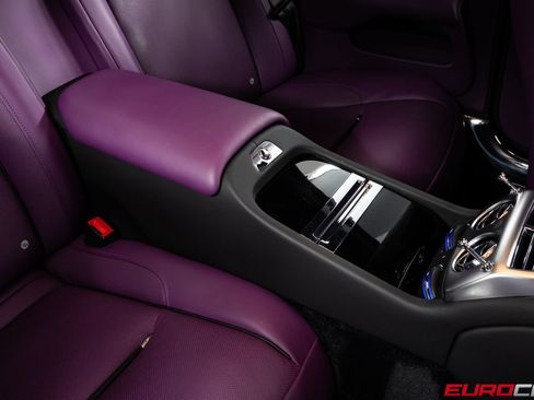 Used 2016 Rolls-Royce Wraith RWD image 38