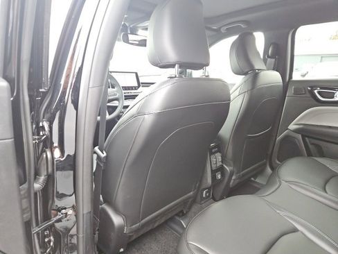 New 2026 Jeep Compass Limited image 21