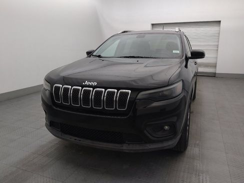 Used 2019 Jeep Cherokee Latitude Plus w/ Comfort/Convenience Group image 15