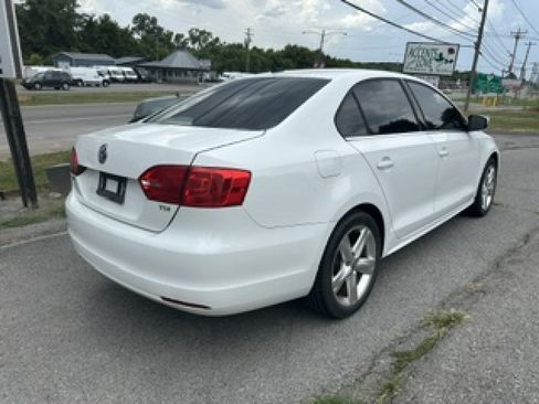 Used 2014 Volkswagen Jetta TDI FWD image 4