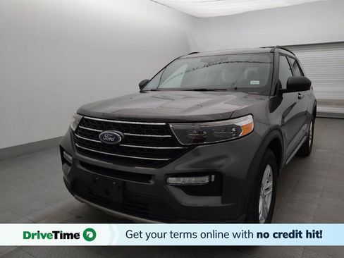 Used 2020 Ford Explorer XLT w/ Equipment Group 202A AWD/4WD image 1