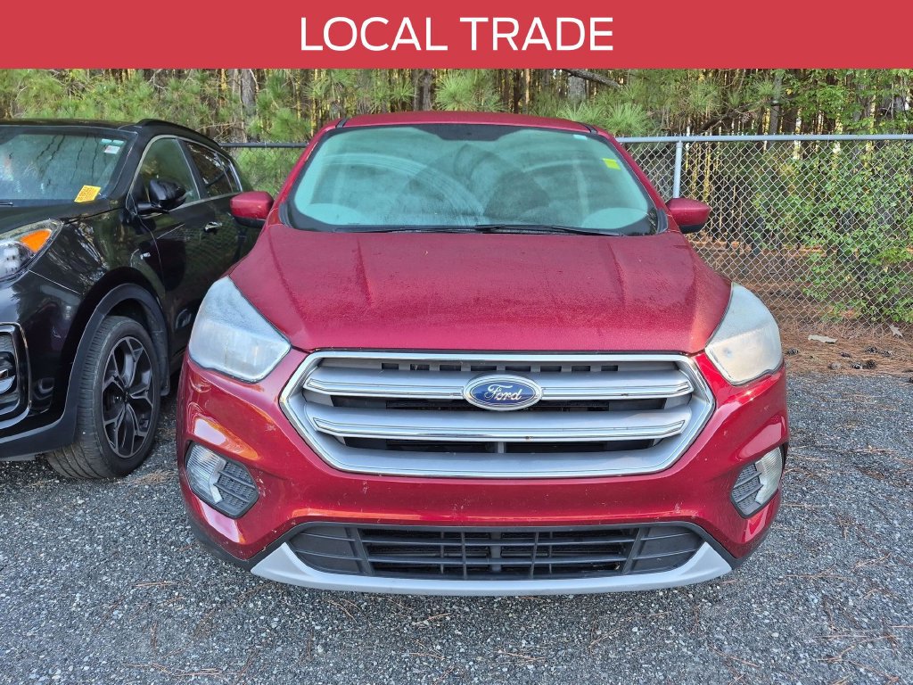 Used 2017 Ford Escape SE FWD image 4