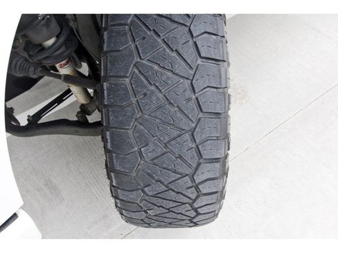 Used 2020 Chevrolet Silverado 1500 RST w/ Texas Edition image 28