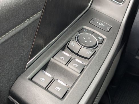 New 2025 Ford F350 Lariat image 17