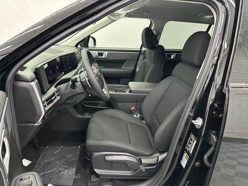 New 2026 Hyundai Santa Fe SE image 9