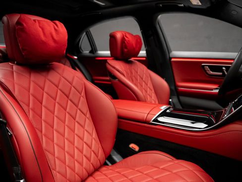 Used 2023 Mercedes-Benz S 500 4MATIC w/ AMG Line image 60