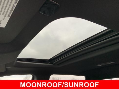 New 2026 Chevrolet Silverado 1500 ZR2 image 10