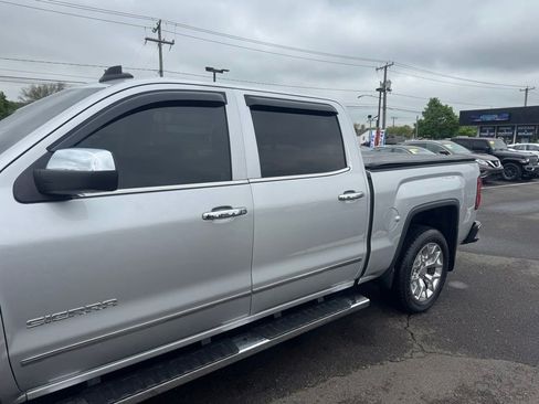 Used 2015 GMC Sierra 1500 SLT w/ SLT Crew Cab Value Package AWD/4WD image 12