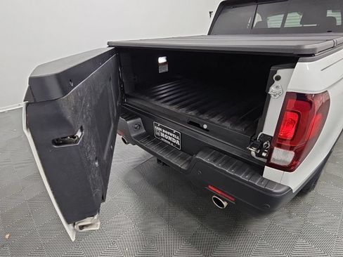 Used 2023 Honda Ridgeline RTL-E image 37