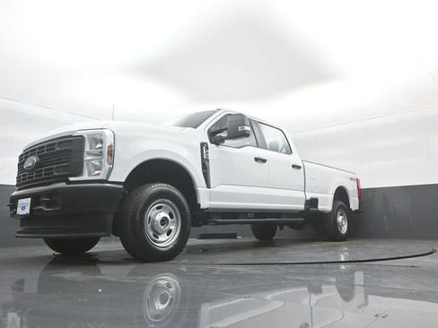 New 2026 Ford F250 XL AWD/4WD image 36