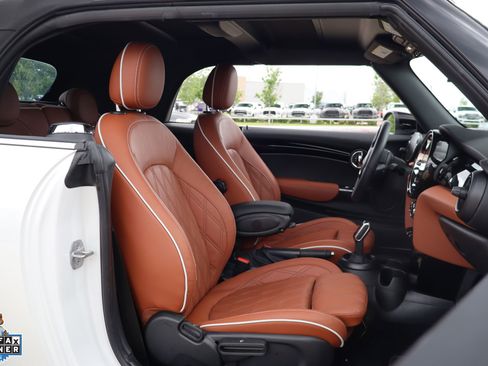 Used 2024 MINI Cooper Convertible w/ Signature Upholstery Package FWD image 27
