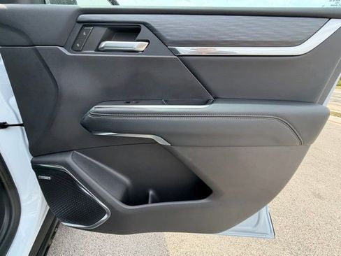 New 2026 GMC Acadia Elevation w/ Black Edition FWD image 25