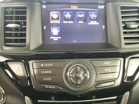 Used 2018 Nissan Pathfinder SV w/ Cargo Package FWD image 21