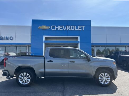 Certified 2019 Chevrolet Silverado 1500 Custom w/ Custom Convenience Package AWD/4WD image 1