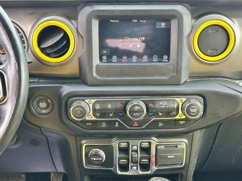 Used 2019 Jeep Wrangler Unlimited Sport S AWD/4WD image 13