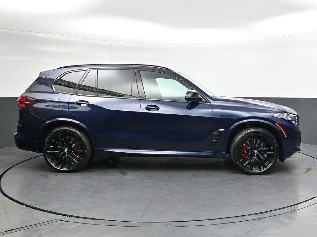 Used 2026 BMW X5 M60i AWD/4WD image 3